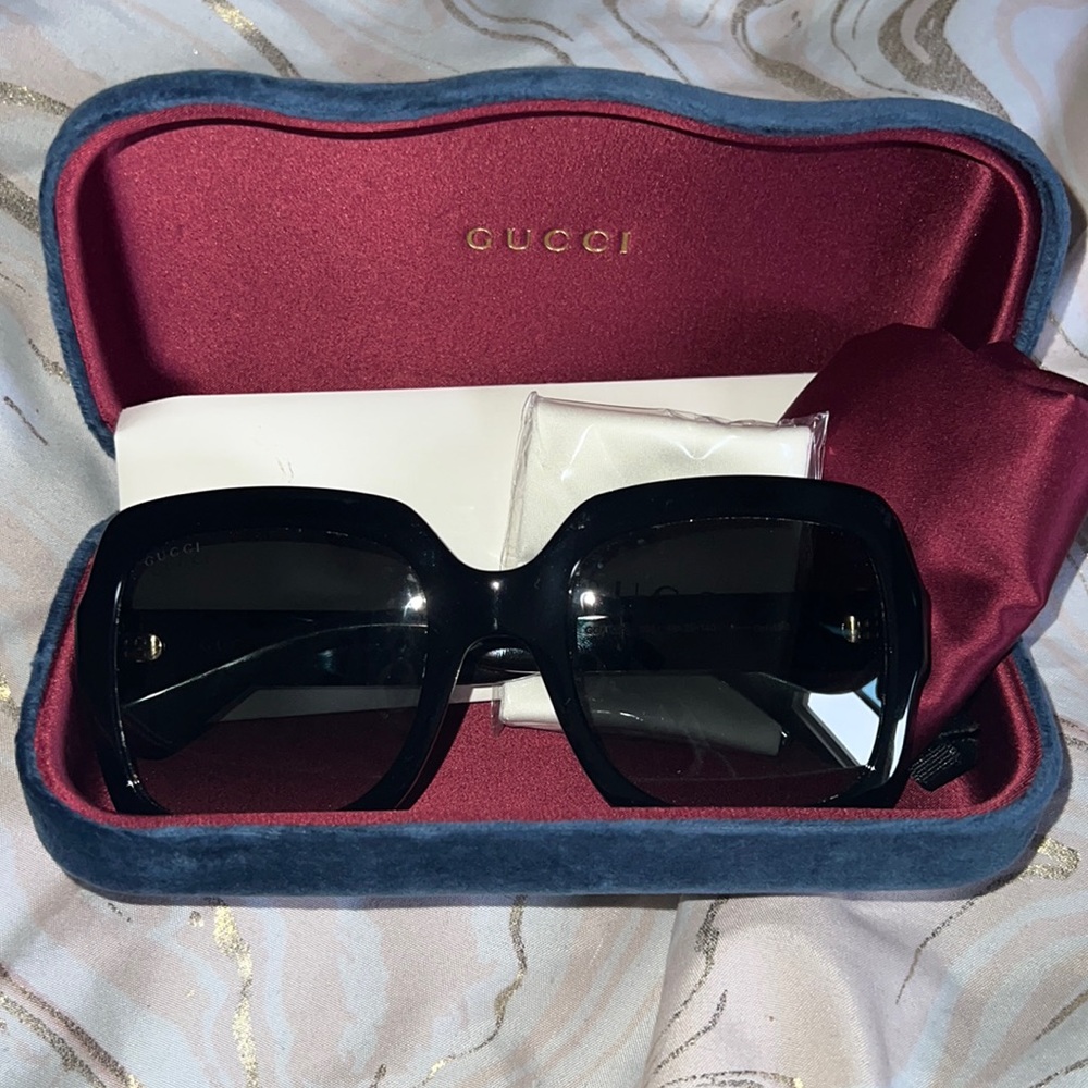 Gucci sunglasses GG0036s